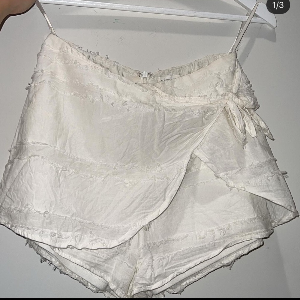 white skort